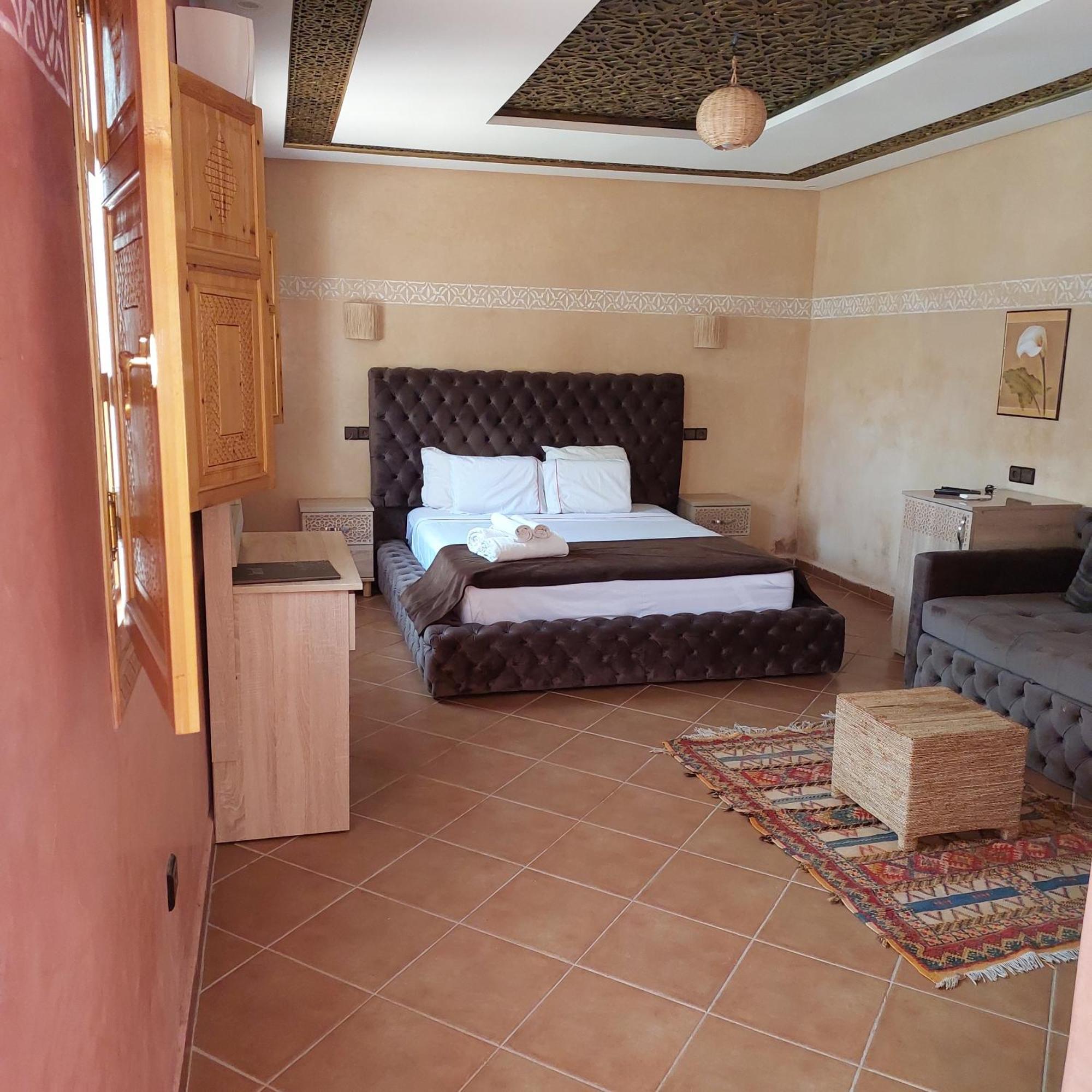 Bed and Breakfast Chez Mamouchthka Уріка Екстер'єр фото